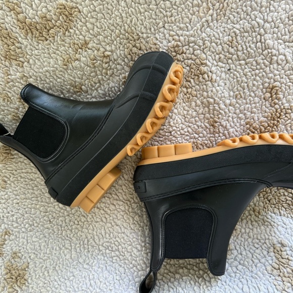 Stella McCartney Black Vegan Chelsea Rain boots - Picture 7 of 11